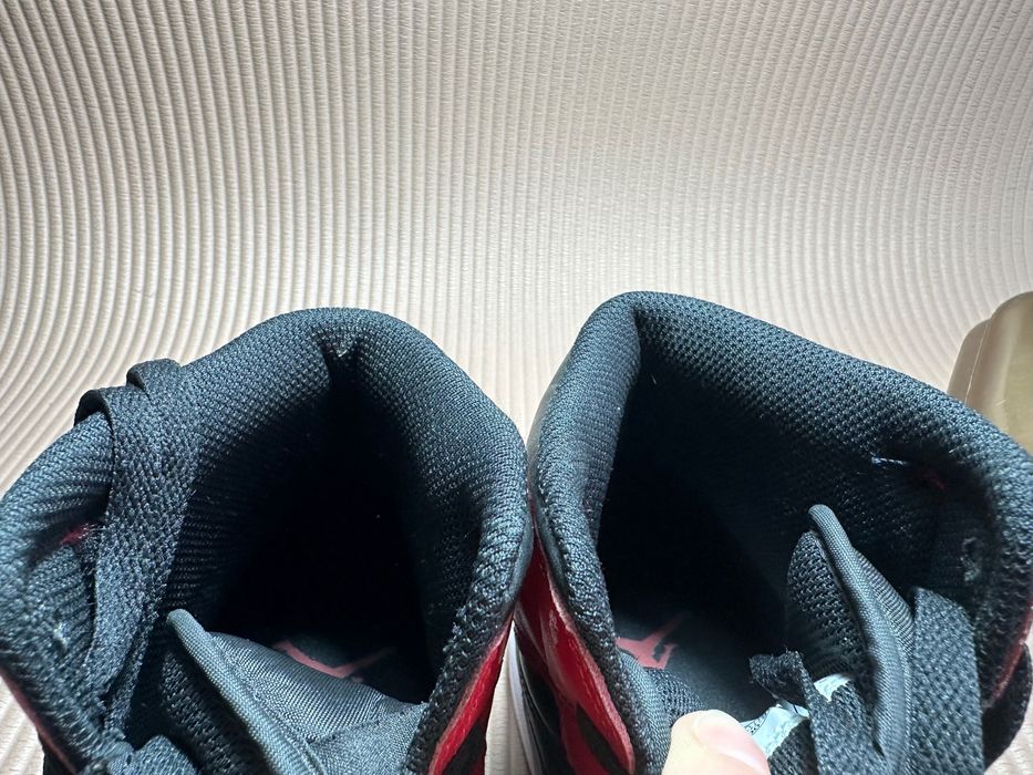 Nike Air Jordan 1 Mid buty oryginalne w rozmiarze 42,5