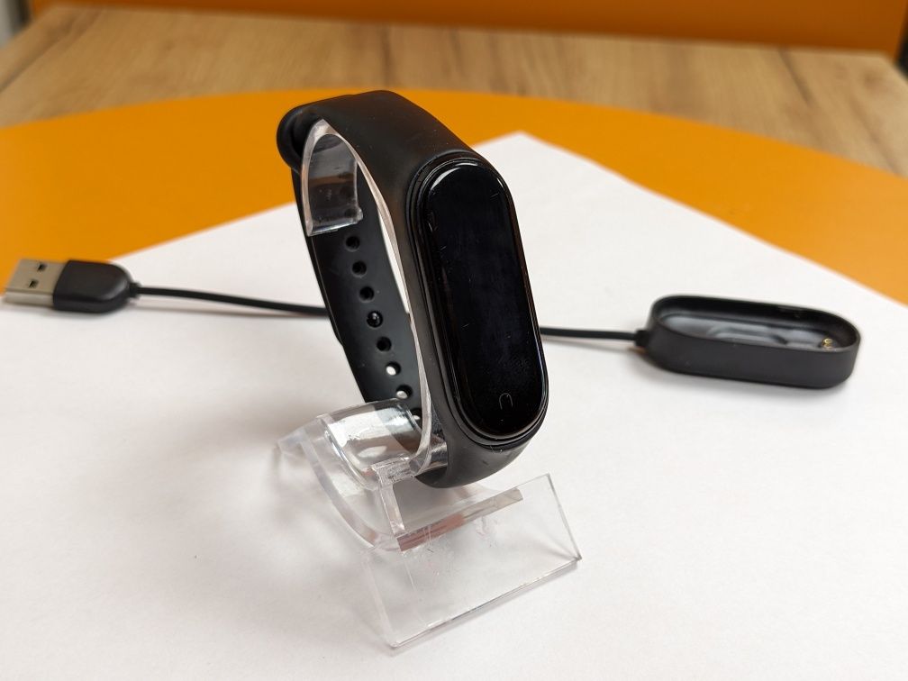 Фітнес браслет Xiaomi Mi Band 4 NFC