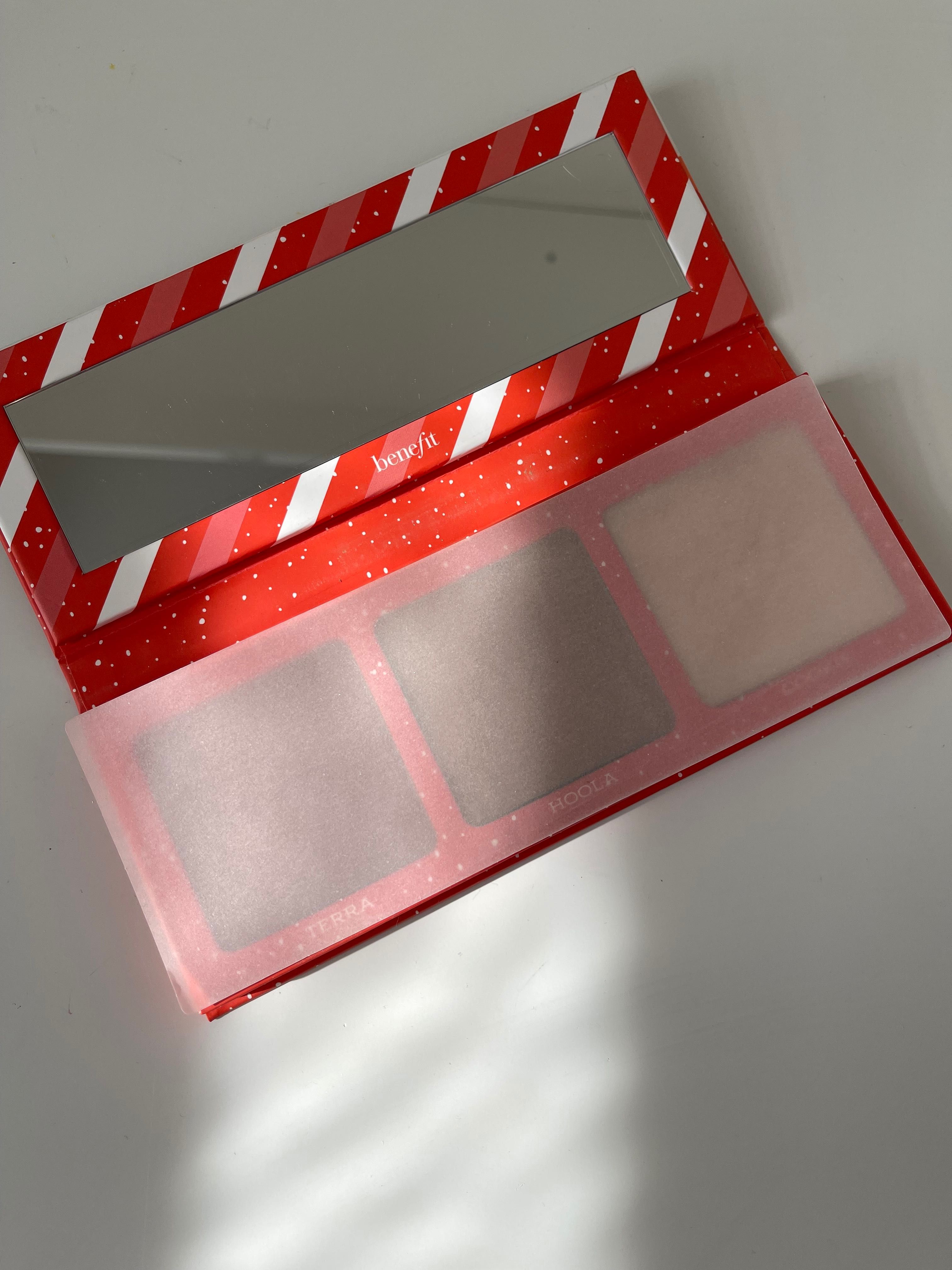 Benefit Hoola cookie i terra - paleta limitowana
