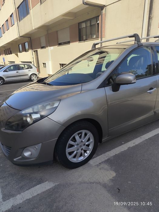 Vendo Renault Scenic sete lugares
