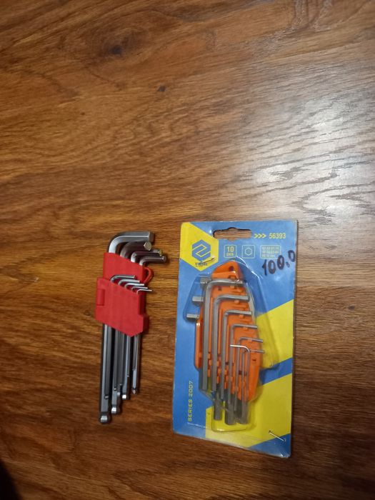 Продам набори ключів