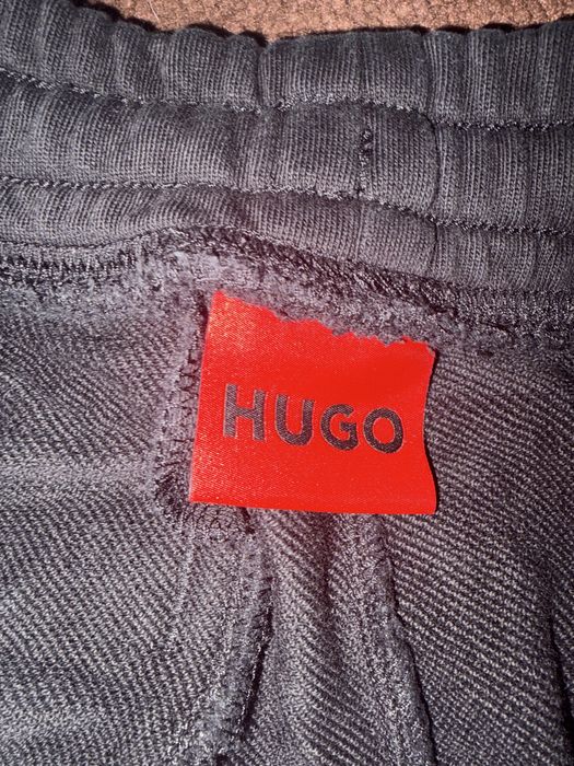 Продам штани HUGO BOSS