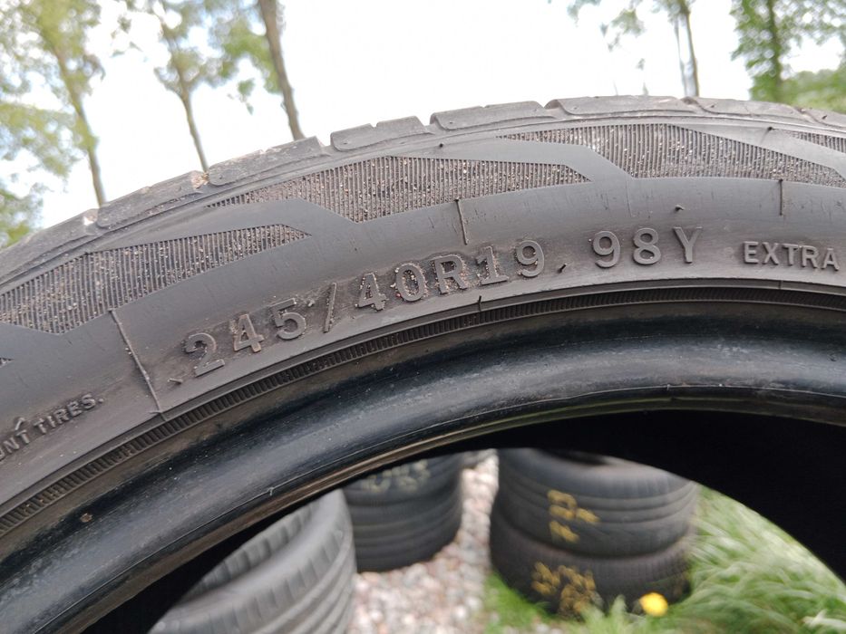 Opona używana 245/40R19 Evoluxx Capricorn UHP 1szt.
