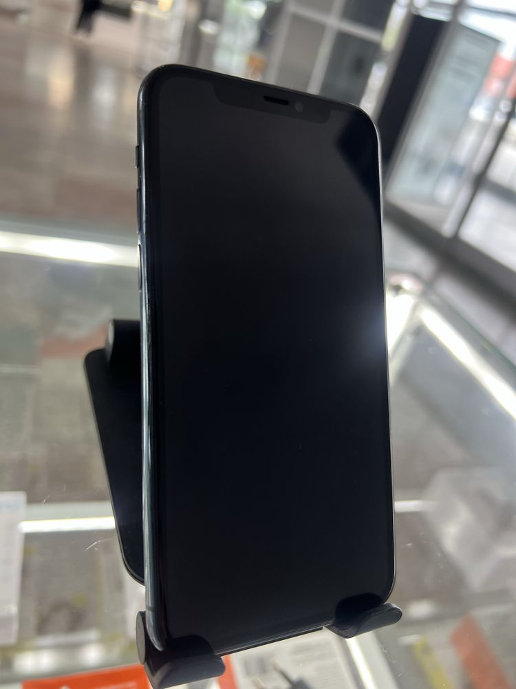Продам Iphone 11 pro 64 gb в хорошому стані