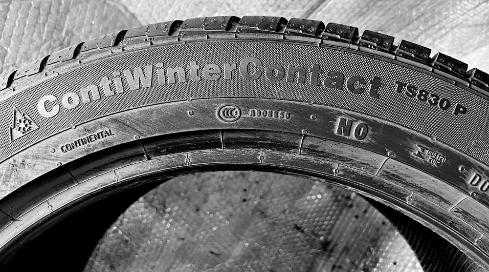 Шини Б/в 295.40.19 пара Continental