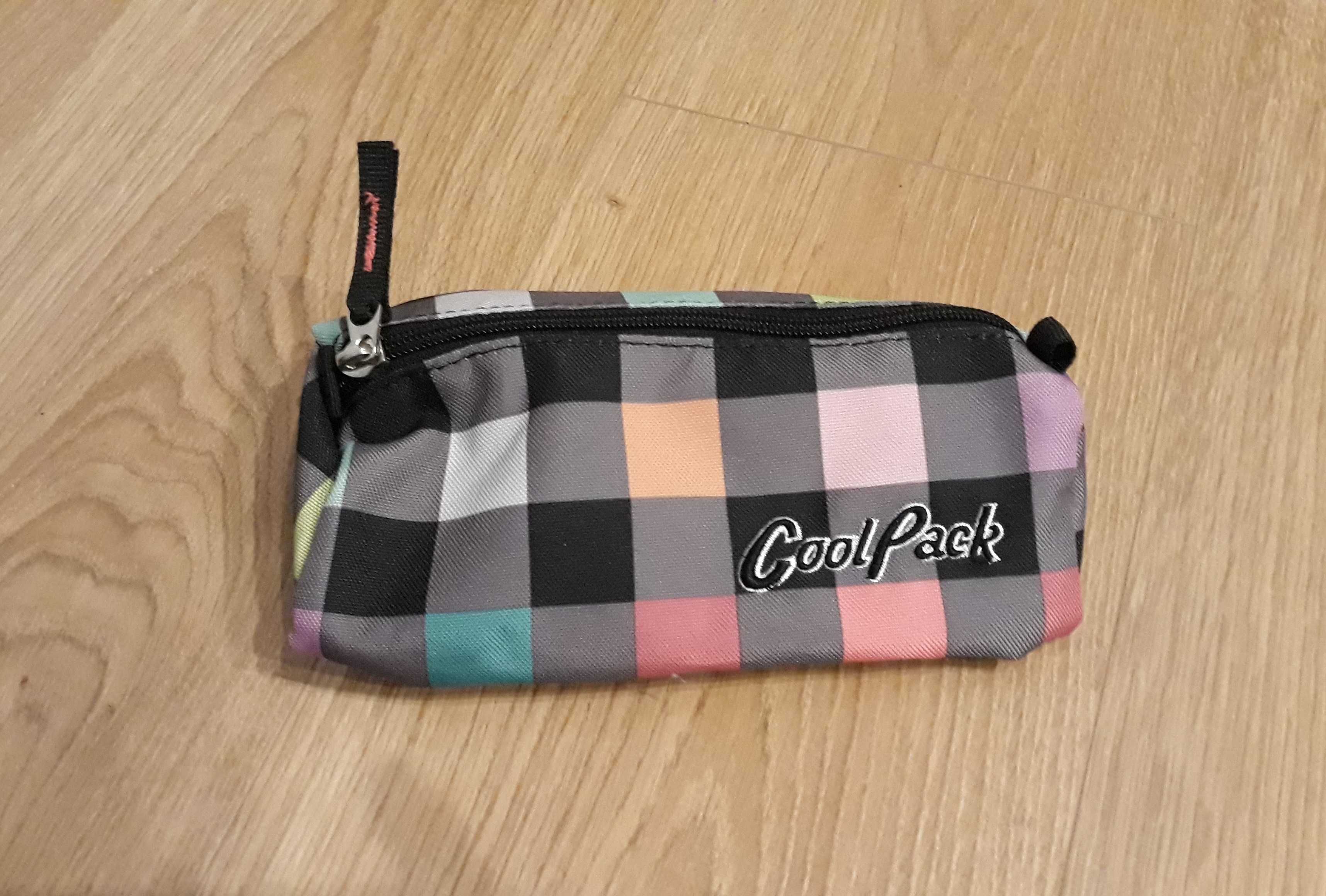 Piórnik szkolny NOWY Coolpack Tube Pastel check 47227CP nr 130