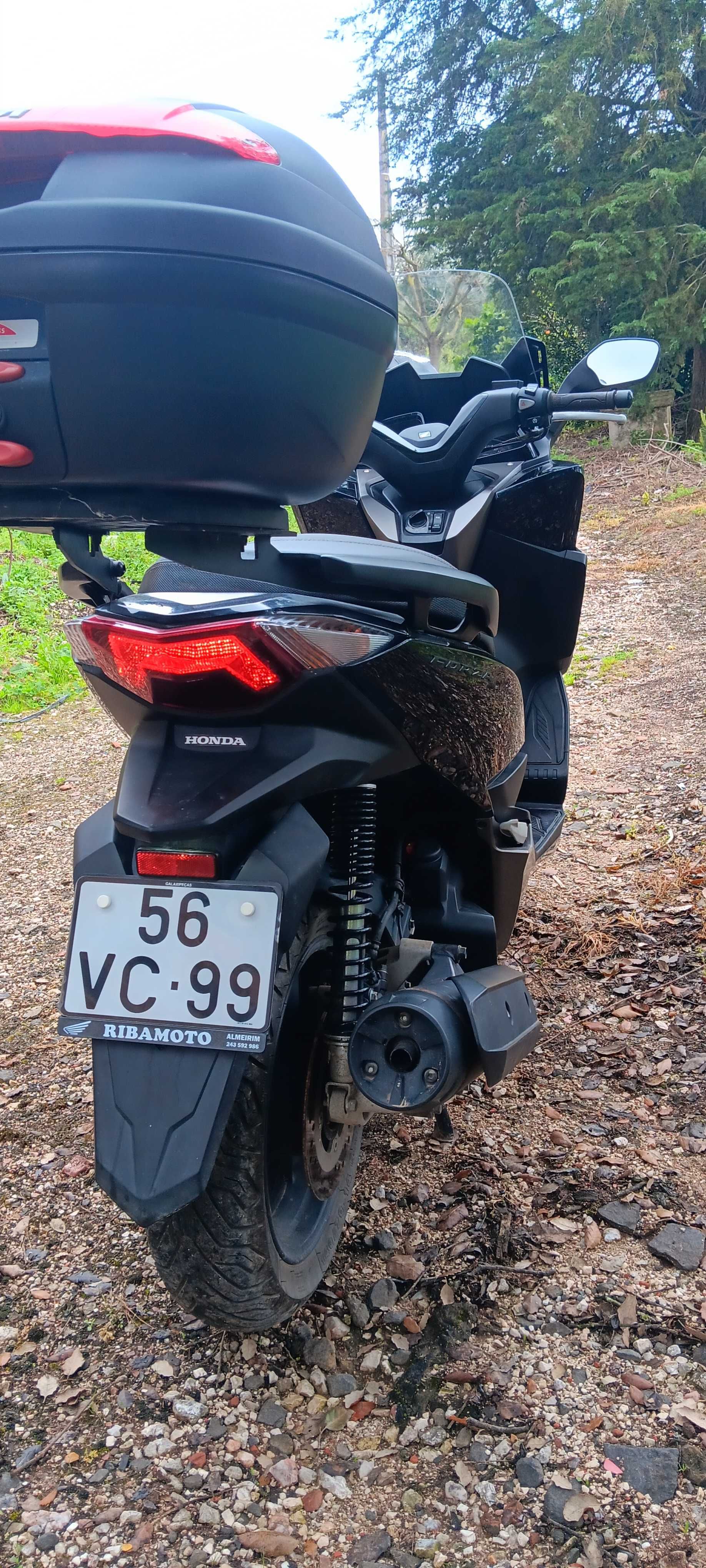 Honda Forza 125cc 2018 *Só 4.673kms*
