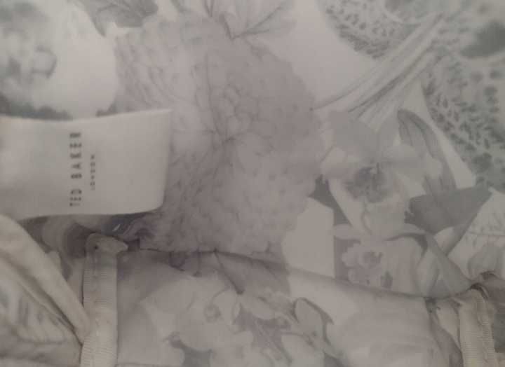 Ted Baker/ Ekskluzywna kosmetyczka z Londynu, saszetka