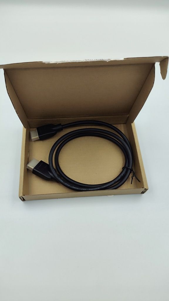 Kabel Amazon HDMI-3FT-BLACK-1P HDMI - HDMI 0,9 m 13 hdmi na hdmi