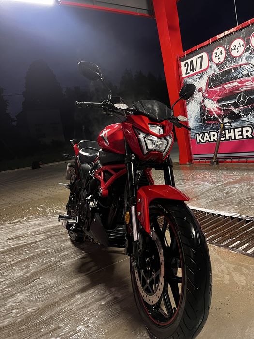 Lifan sr 200.