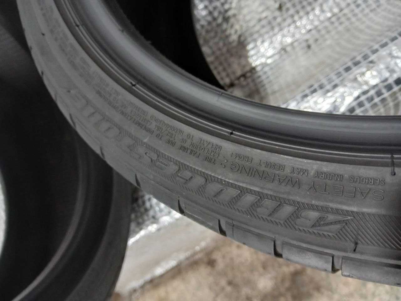 Шини Bridgestone 245/35R18. 2шт. Літо (1306)