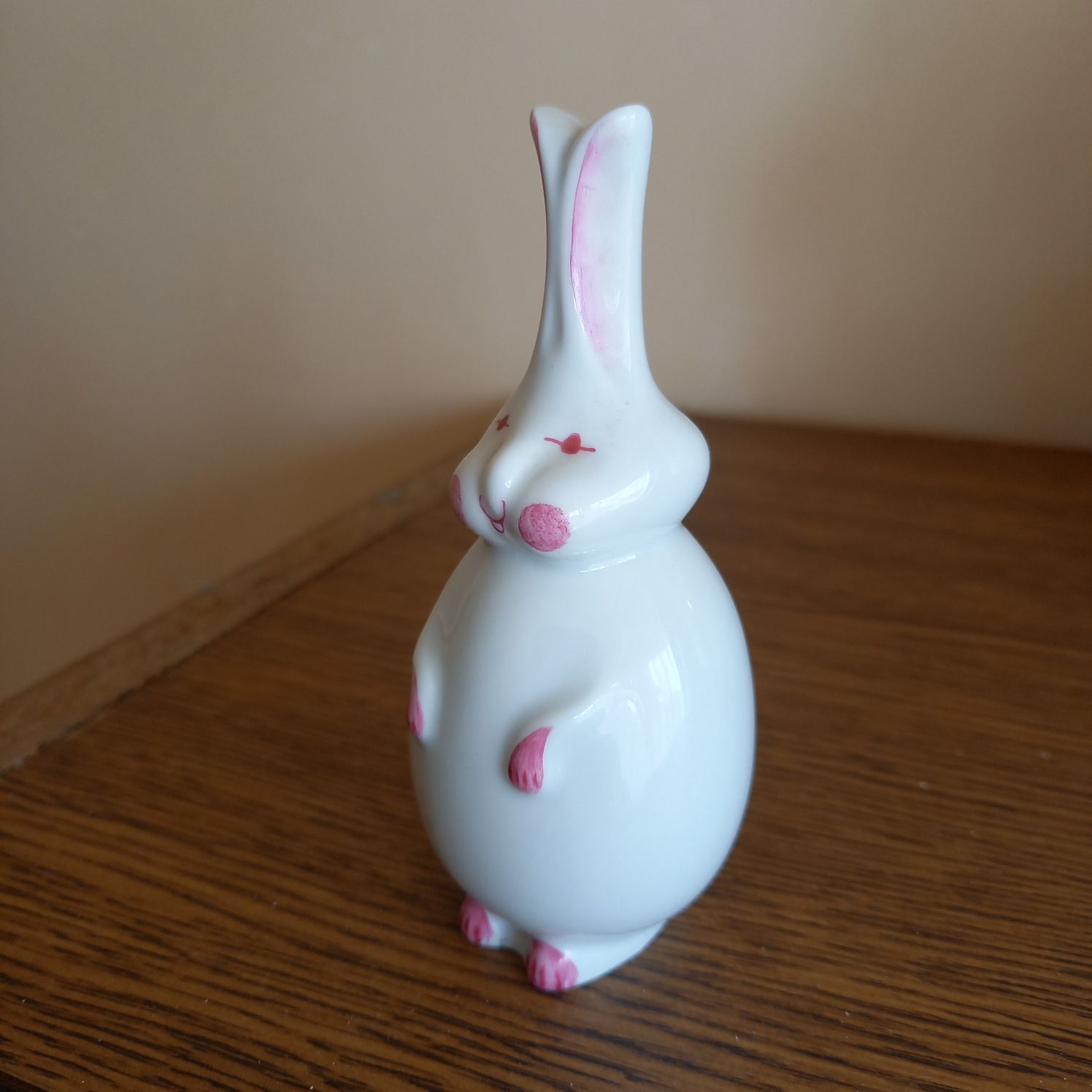 Hollohaza, porcelanowa figurka ZAJĄC WIELKANOCNY, l.60te.