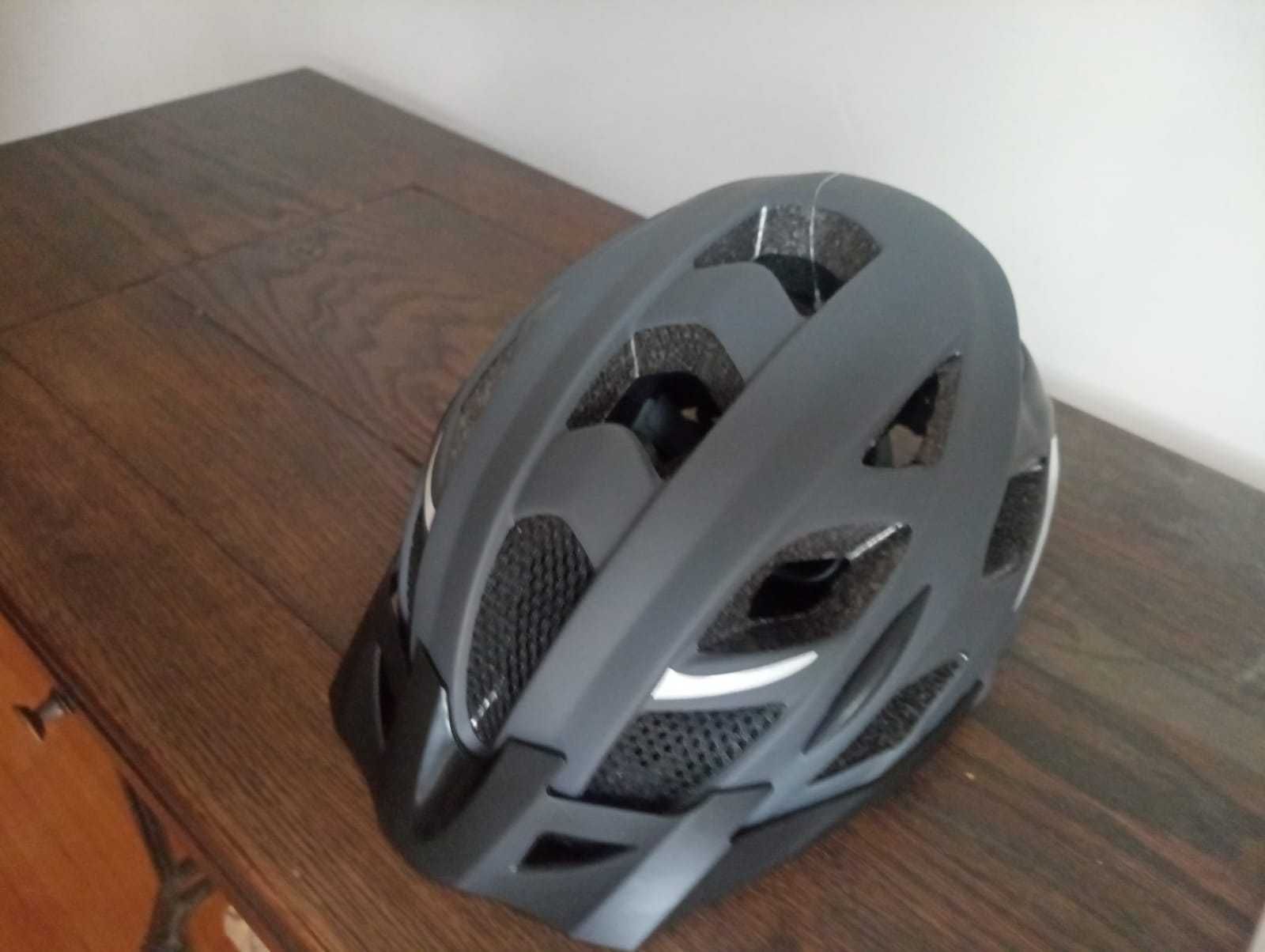 Kask rowerowy Fischer