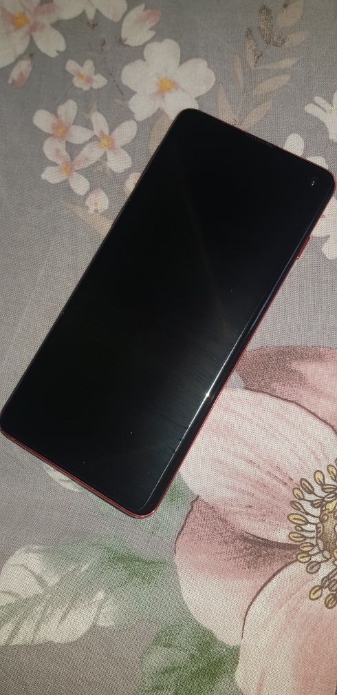 Samsung s10 duos (red )