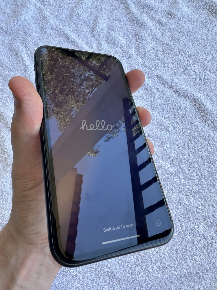 iPhone 11 64GB Preto — Com Caixa + Capas e Películas