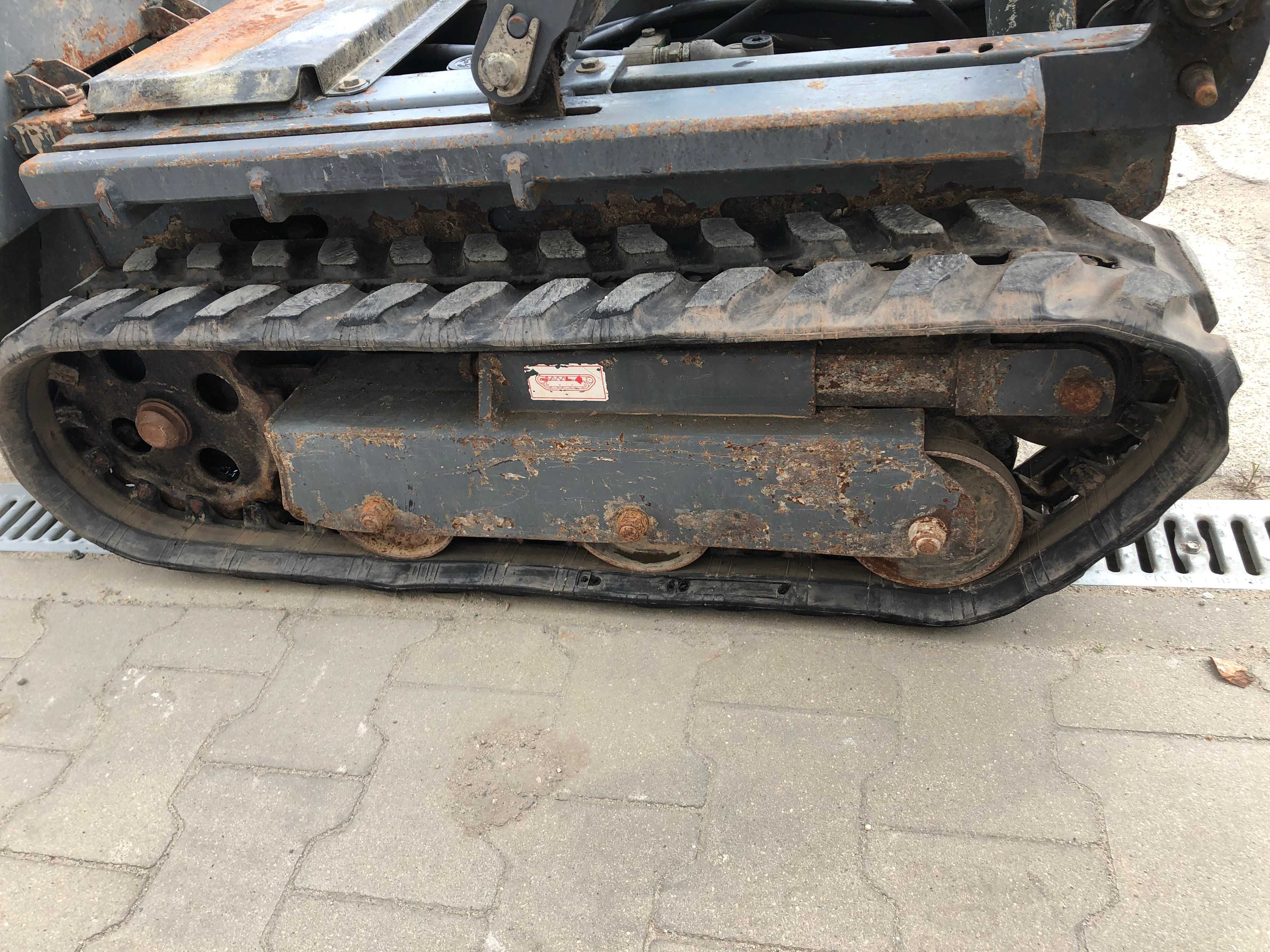 Taczka spalinowa, wywrot, kiper, gąsinica