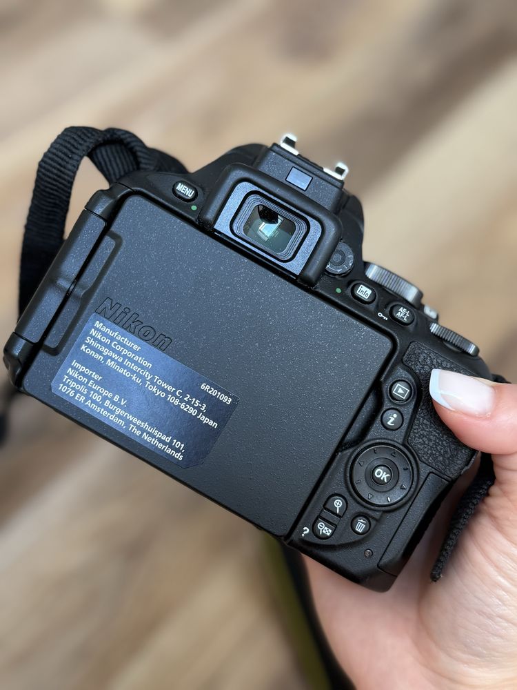 Nikon D5600 + obiektyw | stan jak nowy