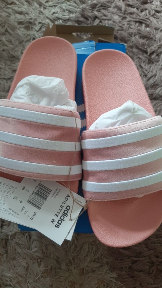 NOWE Klapki adidas adilette W.  rozmiar38