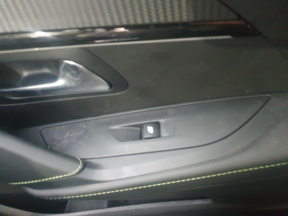 Comando / botão / interruptor vidros frente direito PEUGEOT 208 II