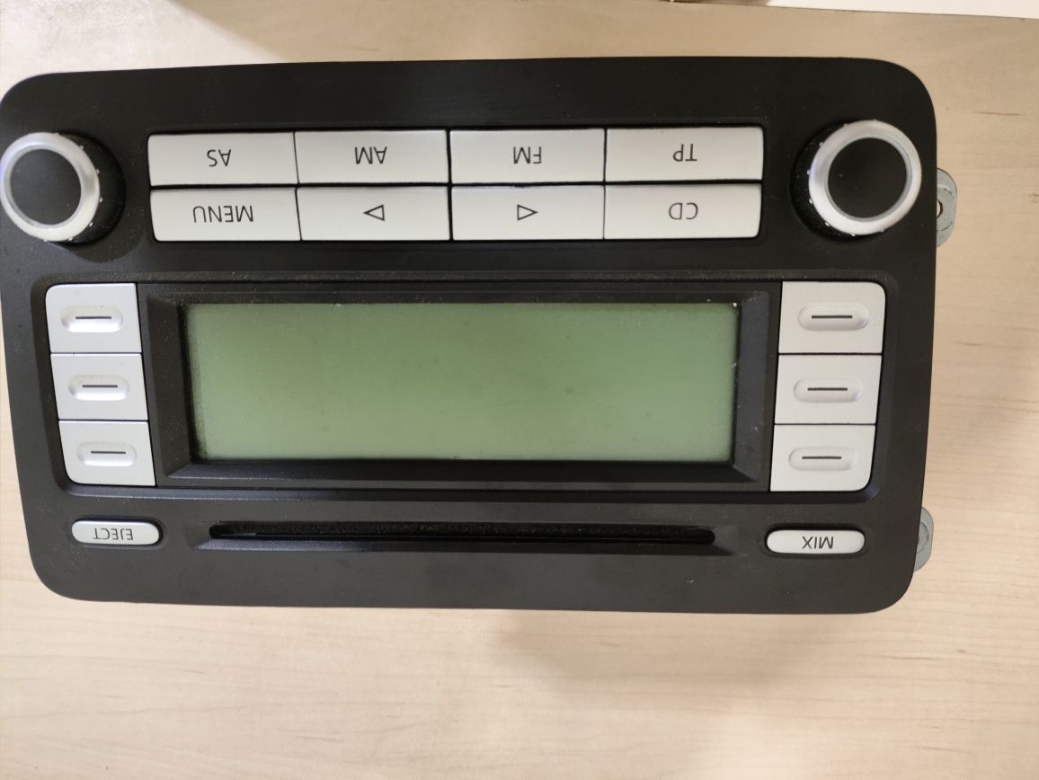 Auto rádio VW Golf V usado
