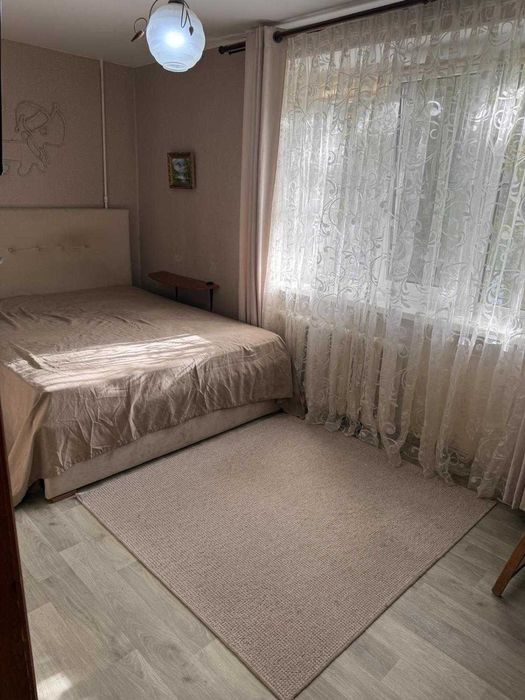 Продам 2-к квартиру с ремонтом, 2/5 эт, центр Черемушек (3-251-264 ОФ)