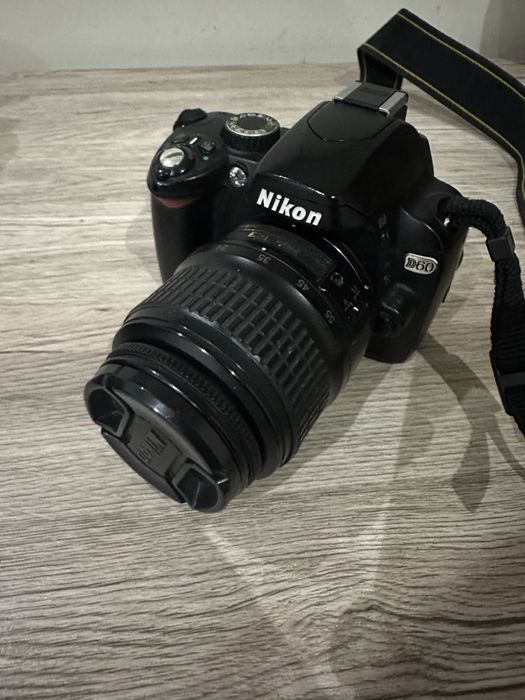 Nikon d60 + lente + bolsa + carregador