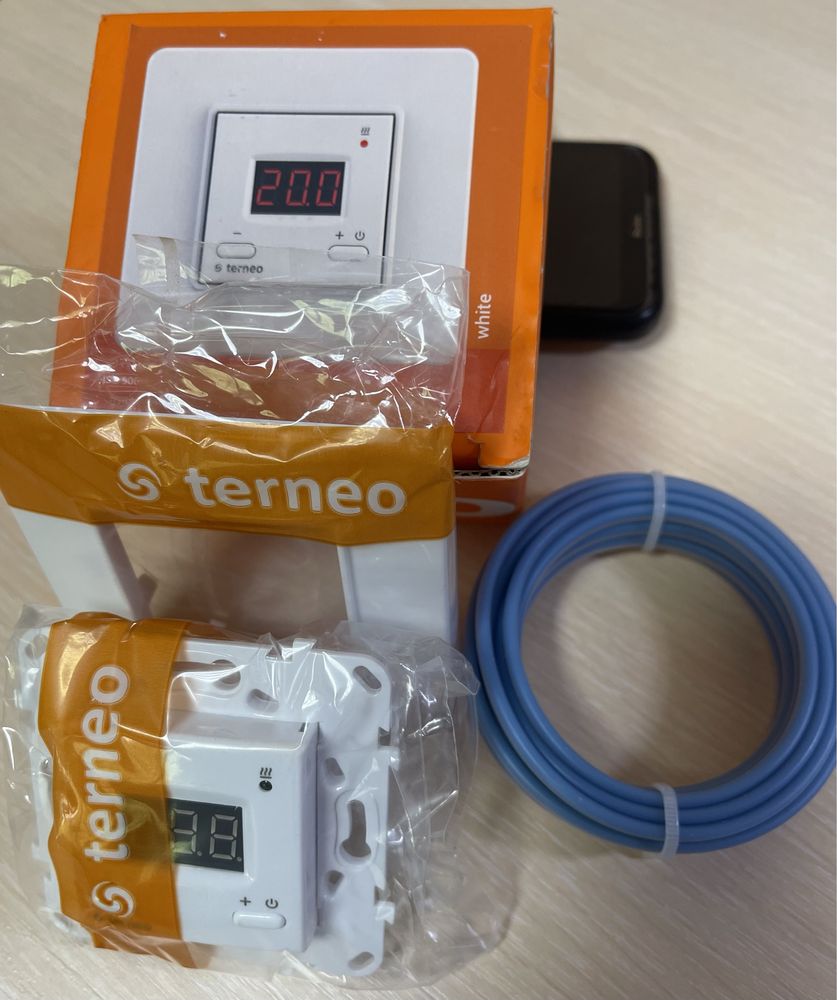 Продам терморегулятор Terneo st без выносного датчика, белый
