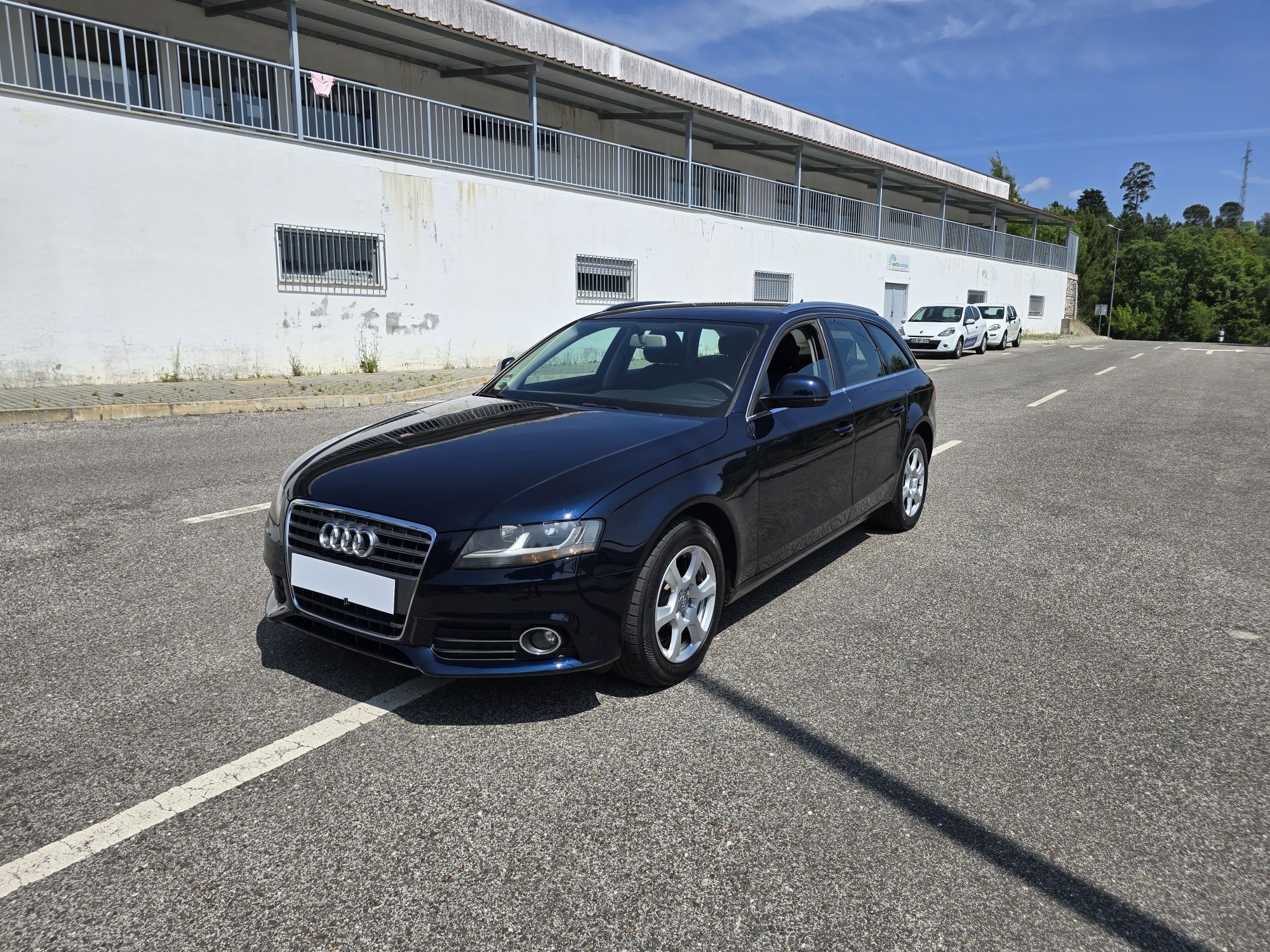 Audi A4 Avant 2.0 TDI 143cv Nacional Impecável