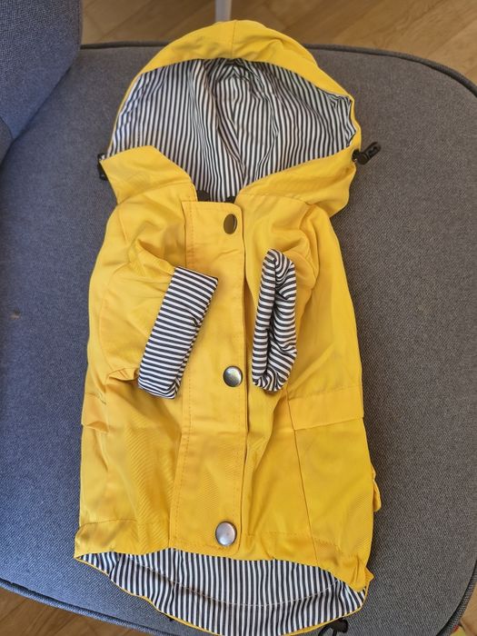 Kurtka przeciwdeszczowa dla pieska  M sztormiak