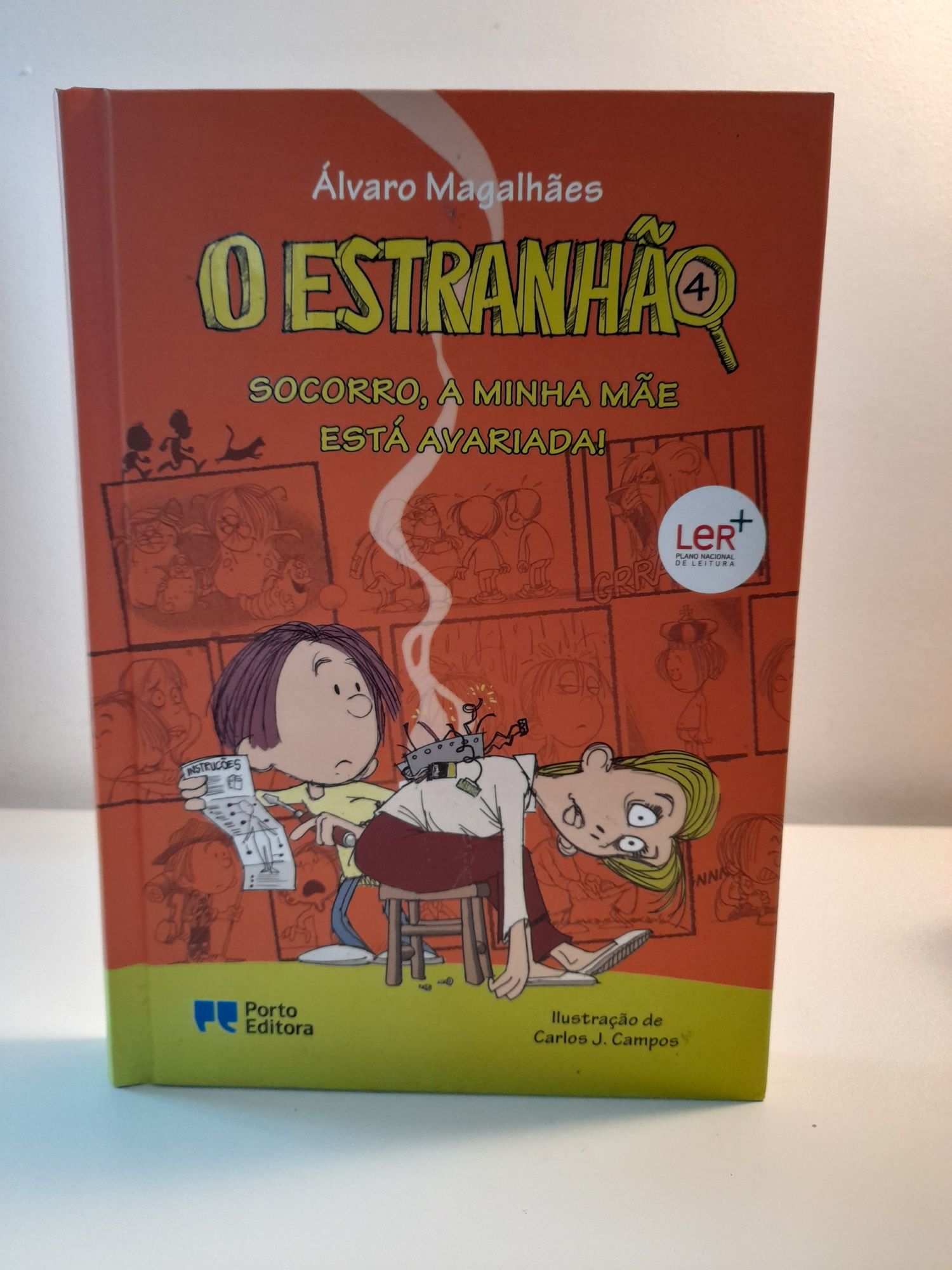 O Estranhão Socorro, a minha mãe está avariada!