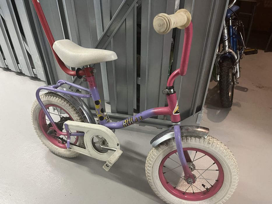 Rower dziecięcy Romet - różowy.