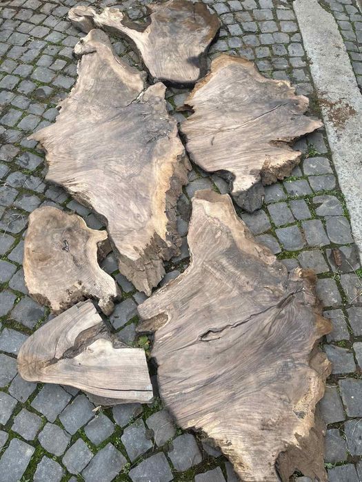 Слеб доски з кореня оріха для заливки епоксидною смолою