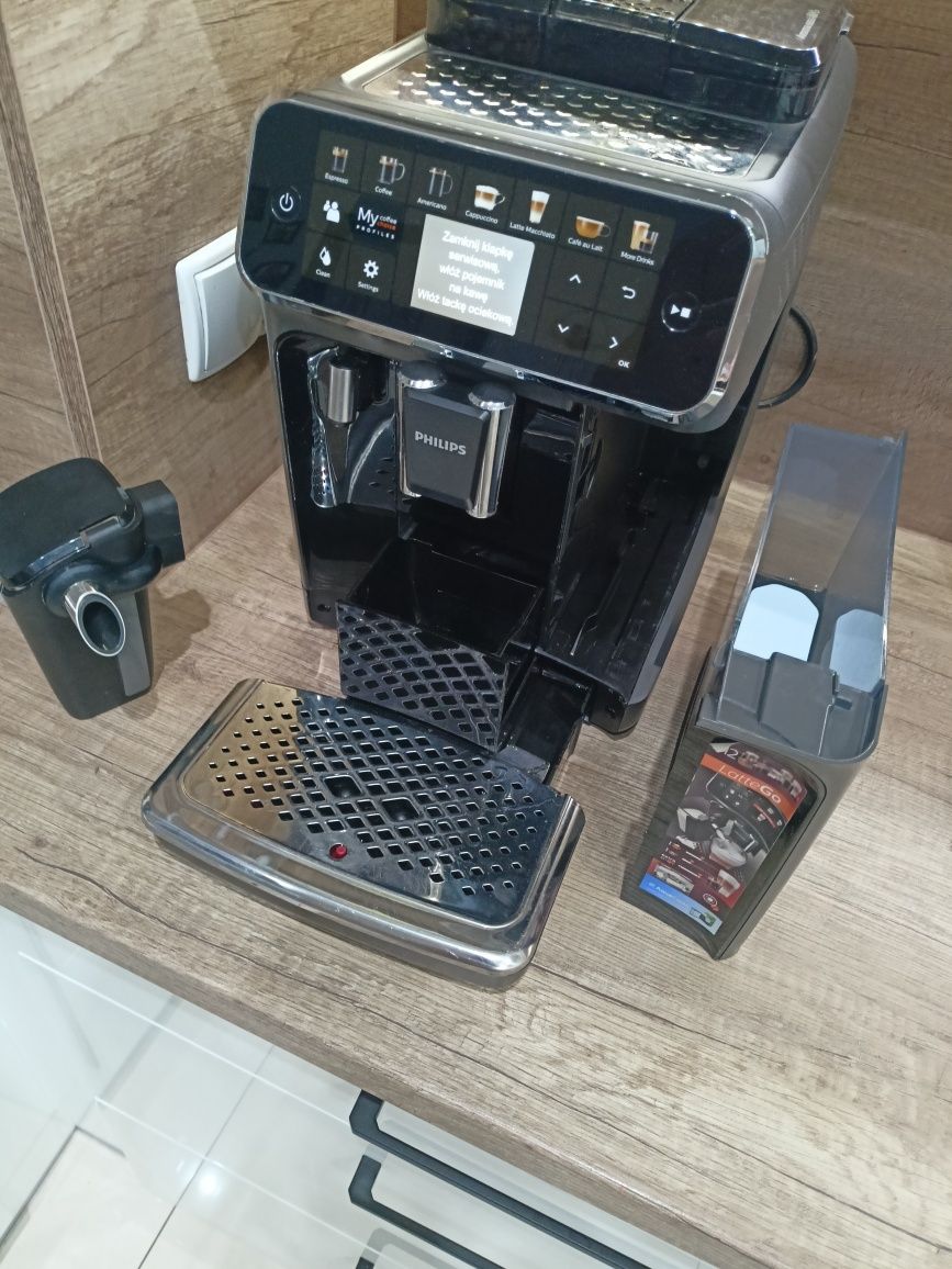 Express do kawy Philips latte go, seria 5400