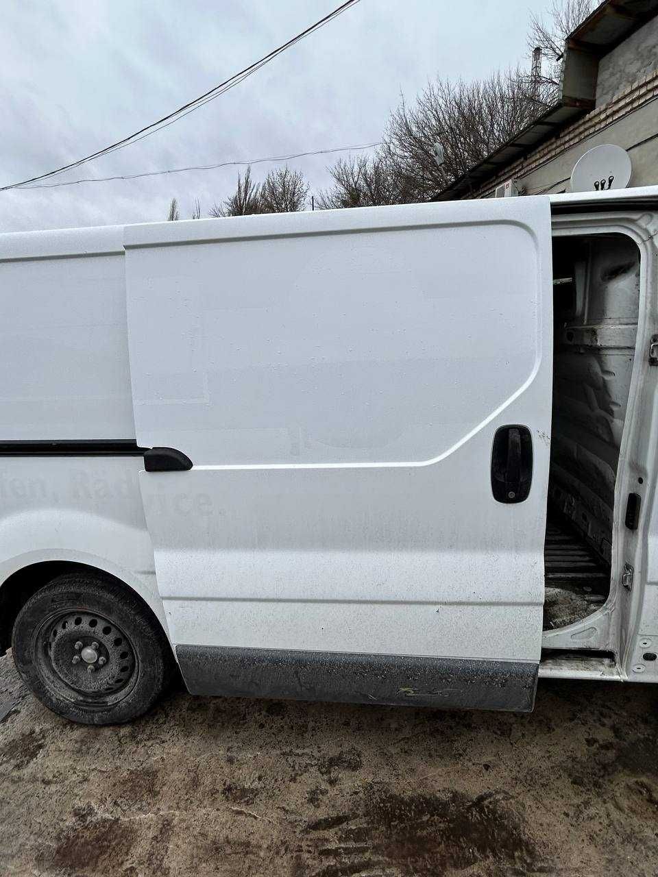 Разборка трафик Розборка Renault Trafic Розбірка Opel Vivaro виваро