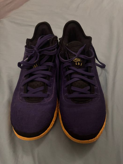 Nike Leborn nxxt