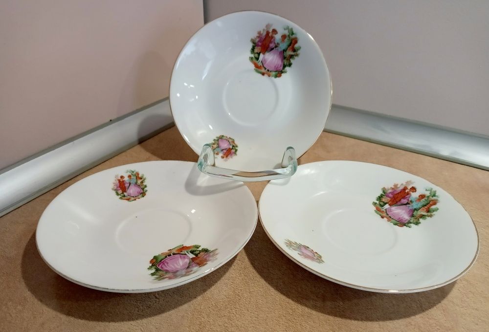 Komplet 4 talerzyków chińska porcelana retro
