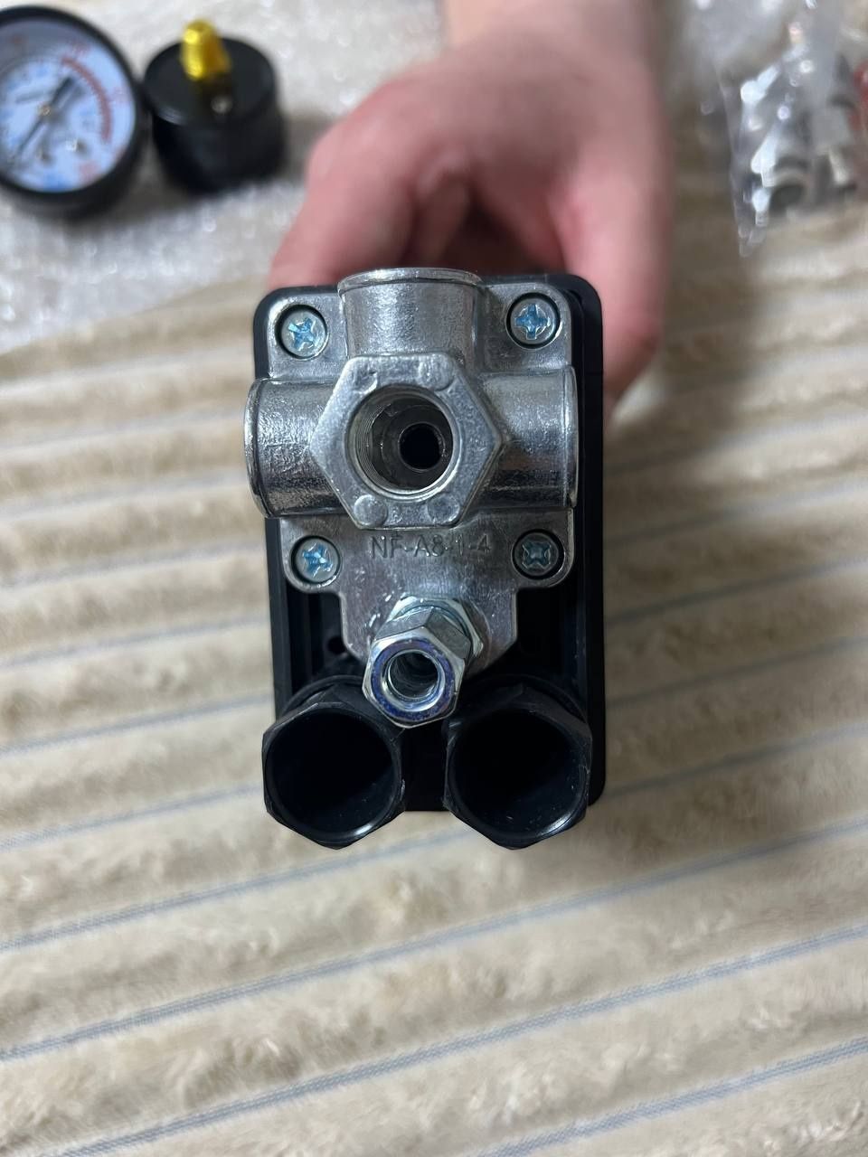 Пресостат до компресора, автоматика, реле тиску, 220V