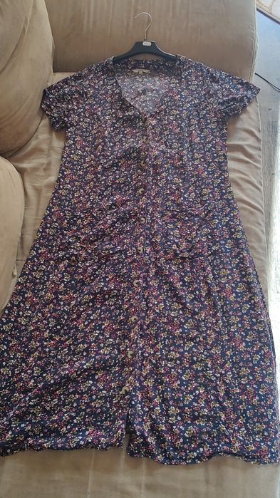 Letnia sukienka w kwiaty midi 40/L