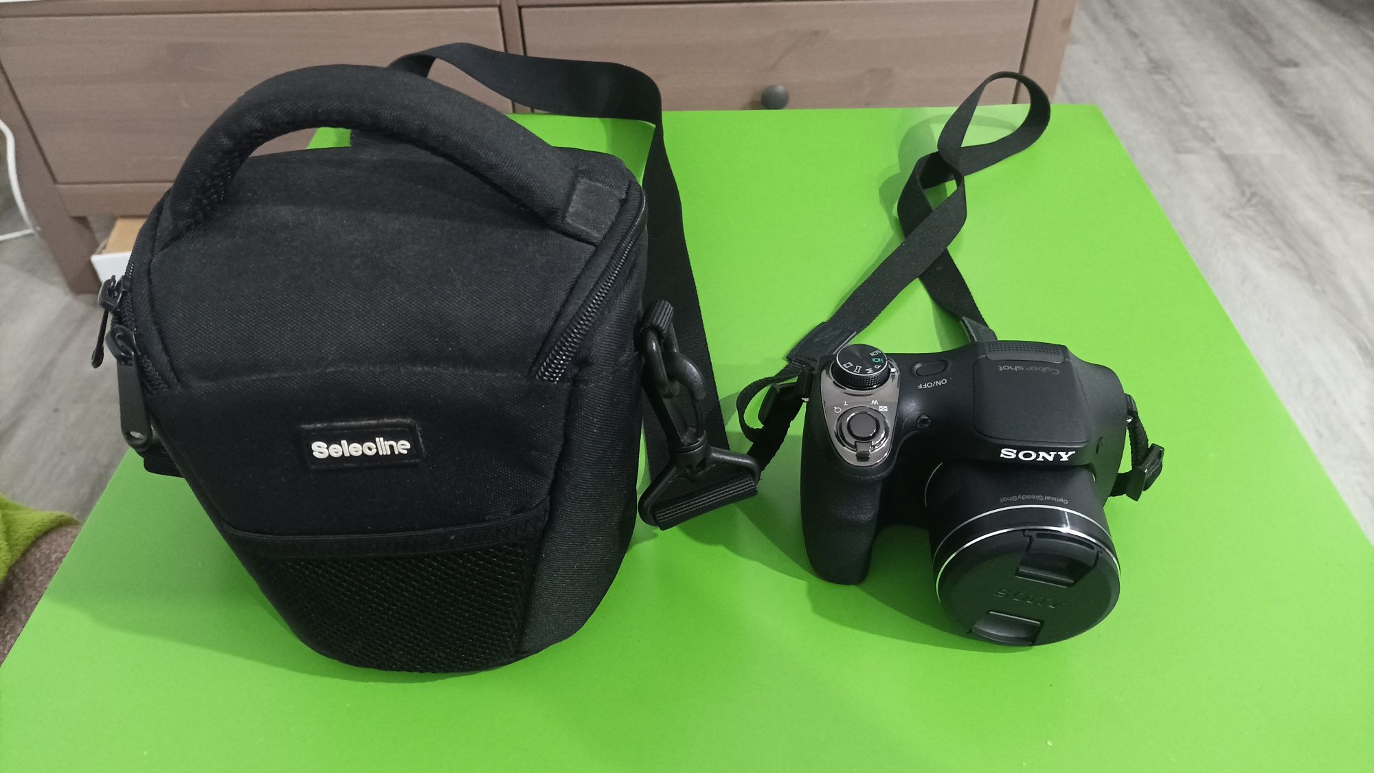 Câmera fotográfica DSC - H300