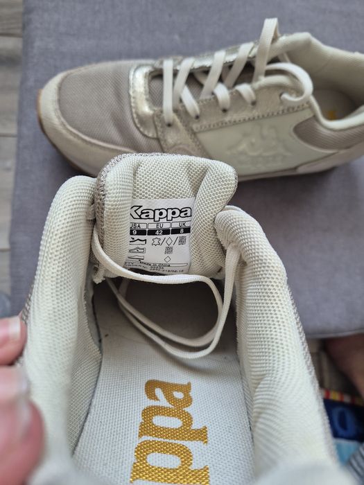 Нові жіночі кросівки KAPPA  розмір 42