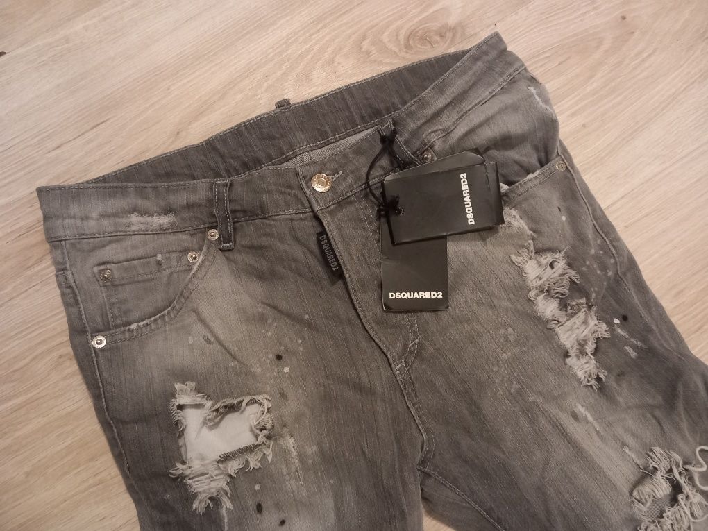 Dsquared2 męskie spodenki slim fit 44 (30)