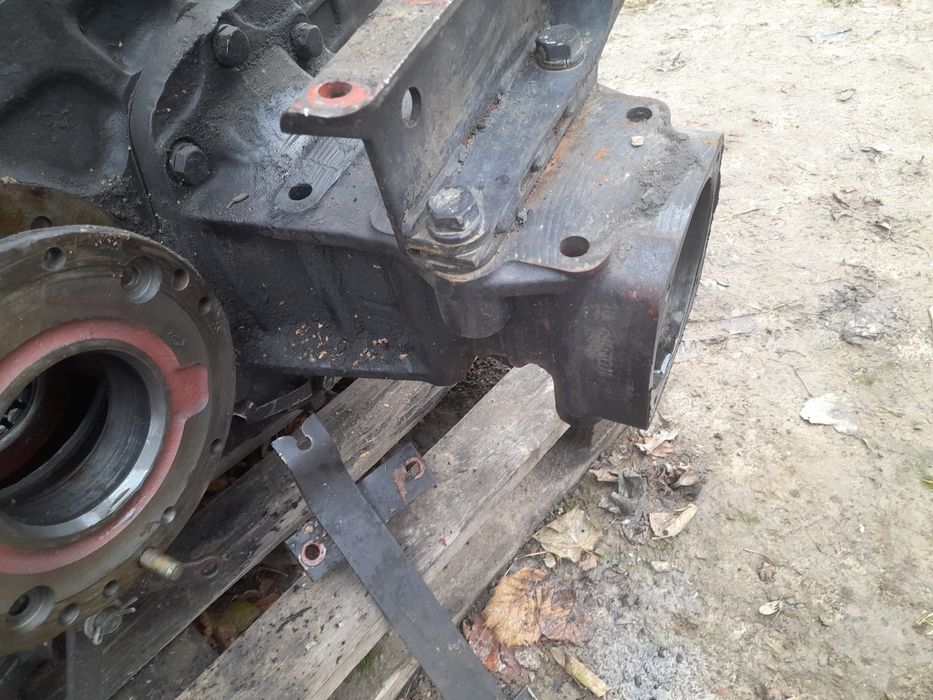 Mechanizm różnicowy atak obudowa pochwa mtz belarus pronar