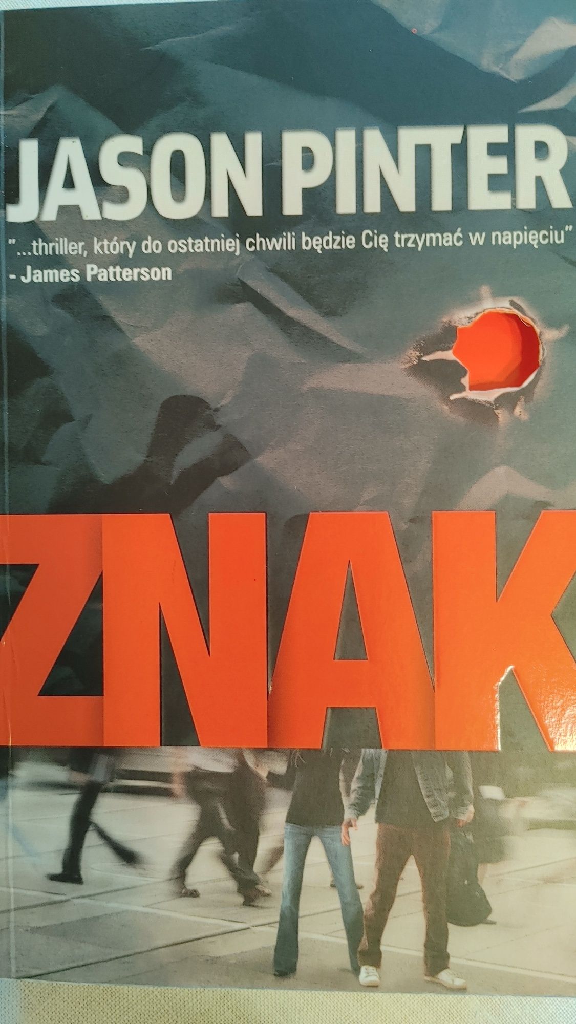 Znak. Jason Pinter