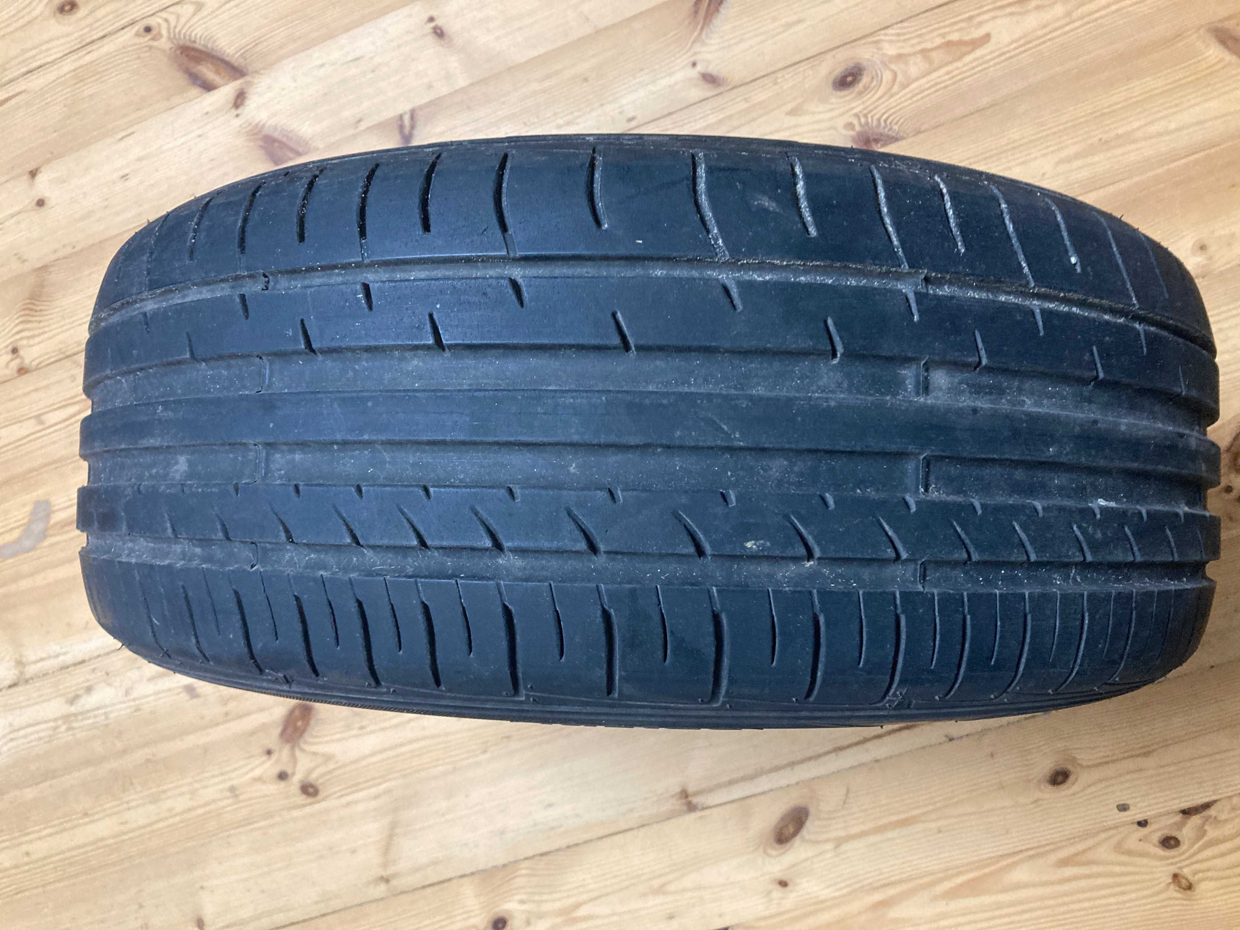 opona letnia falken azenis 215/50 R18  FK 453 CC