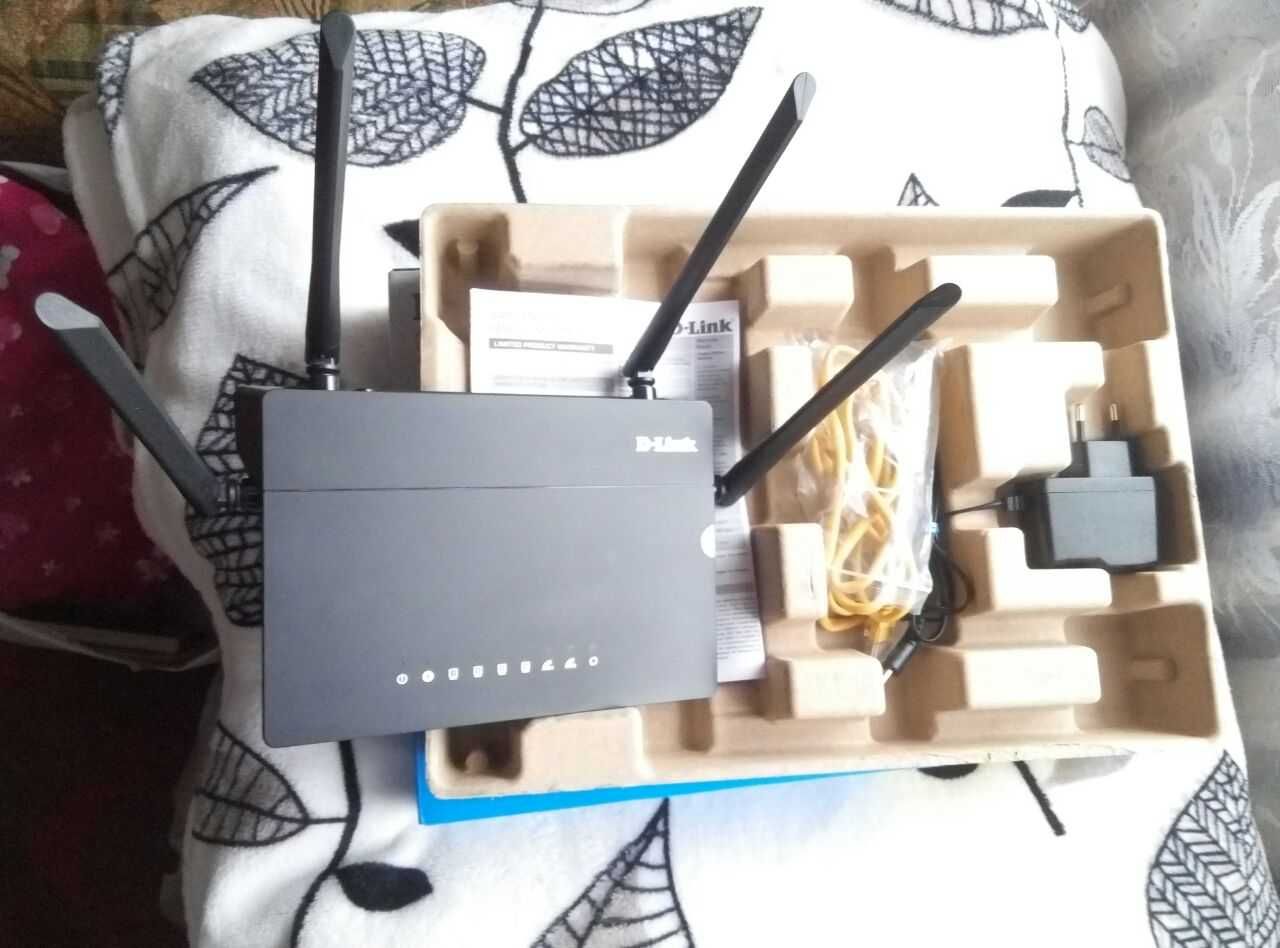Роутер Wi-Fi маршрутизатор D-Link DIR-822 AC 1200