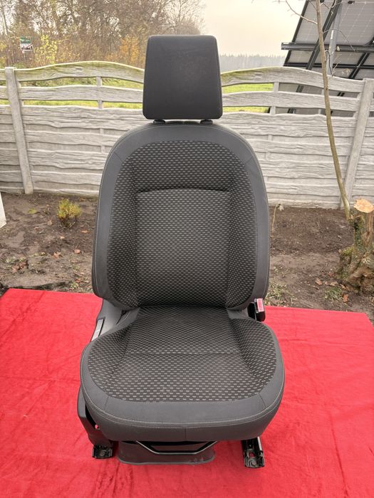 Fotele Nissan Qashqai j10