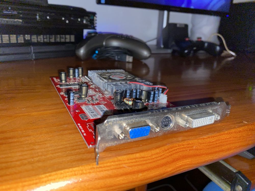 Placa Grafica Ati Radeon 9600 XT