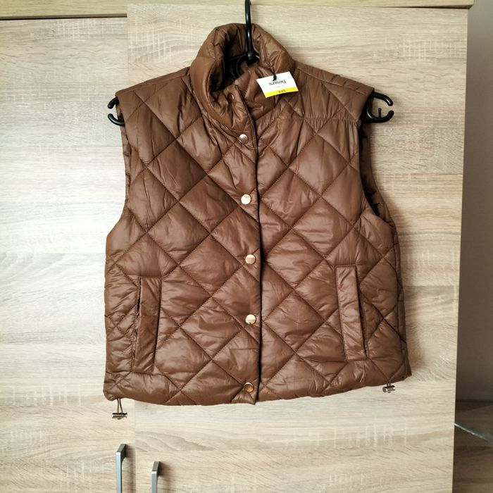 Nowa damska kamizelka roz XXS Sinsay