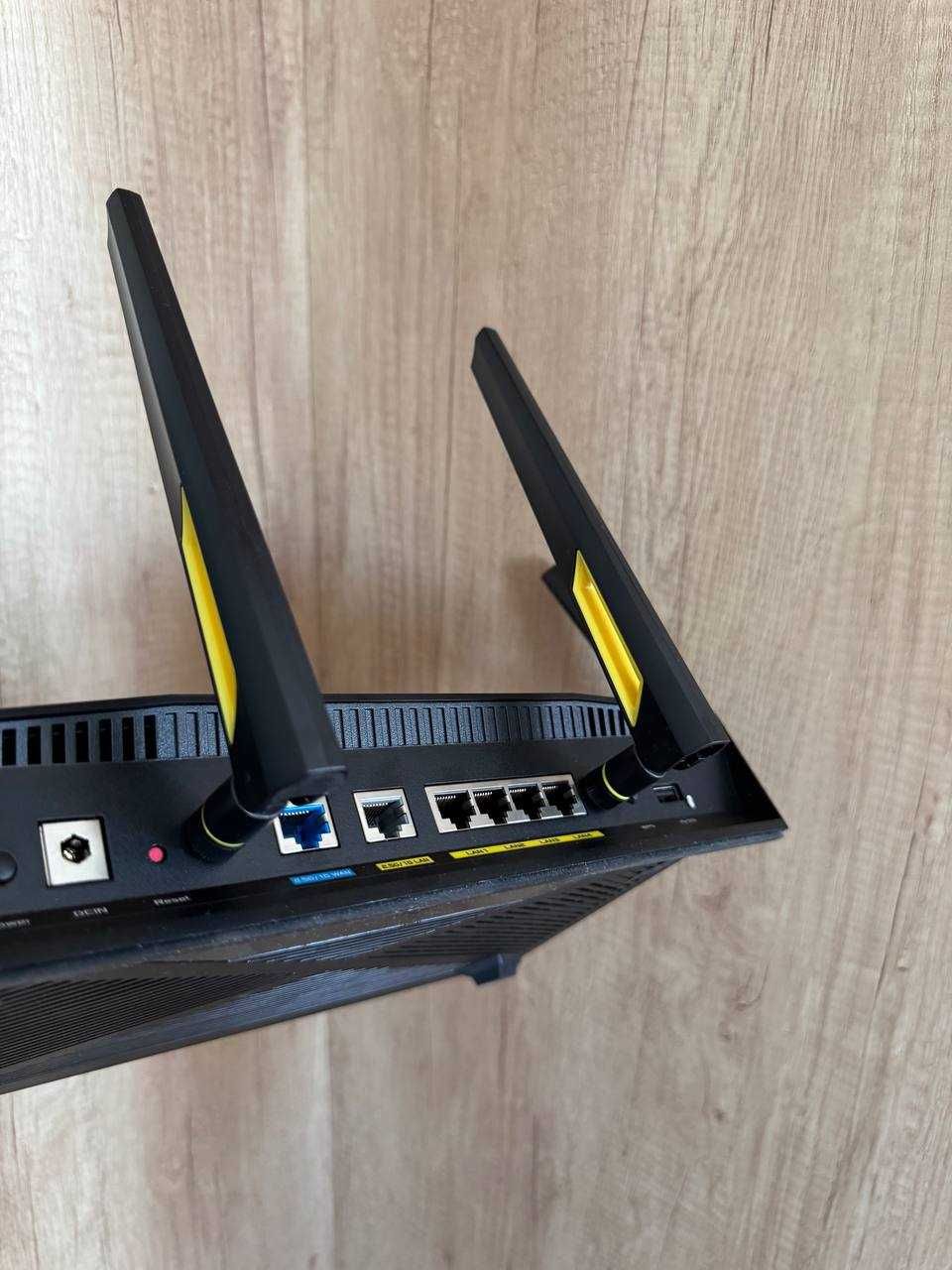 Бездротовий маршрутизатор (роутер) ASUS RT-AX88U Pro Wi-Fi 6 2.5G порт