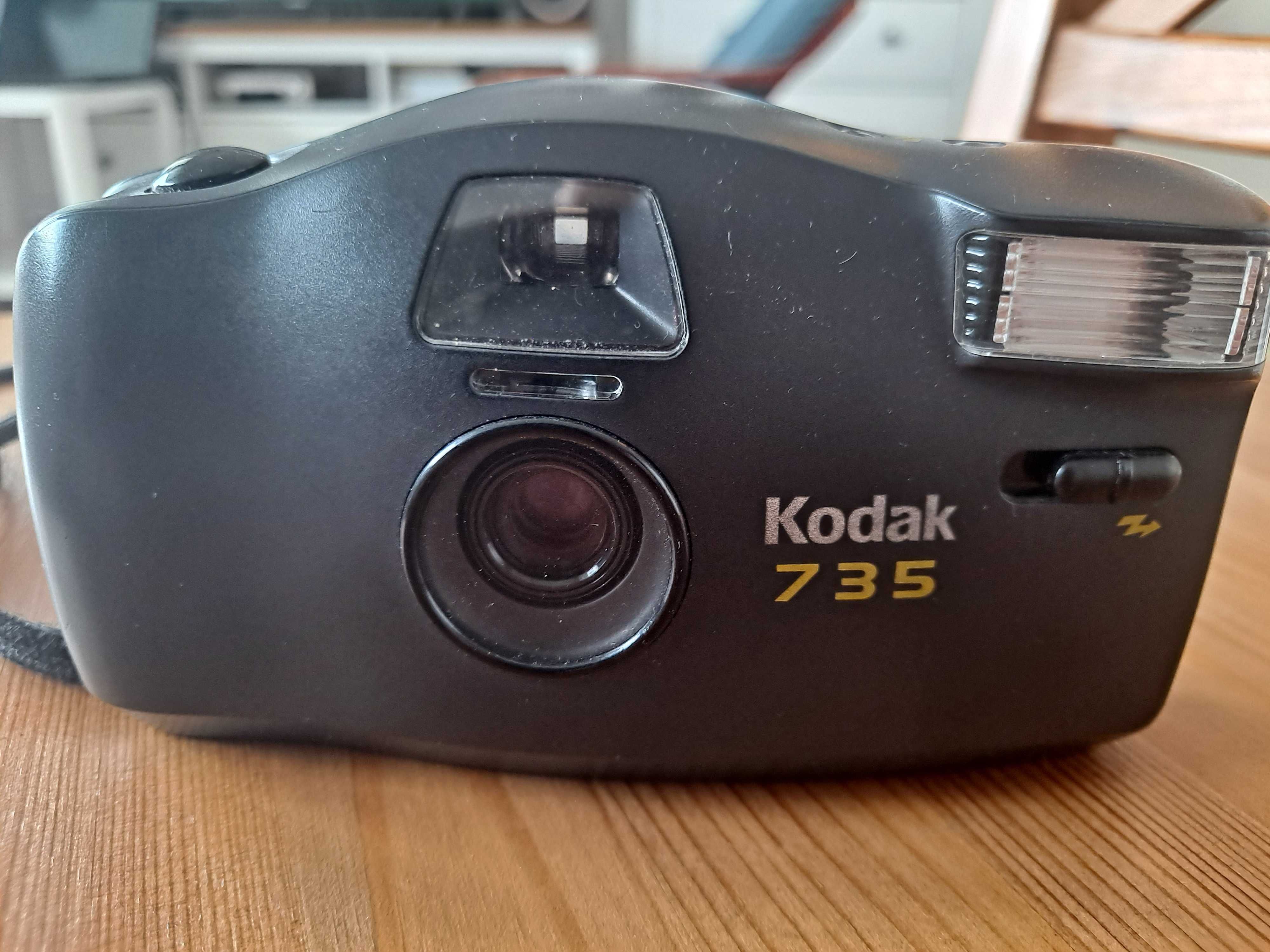 Aparat kompaktowy Kodak 735